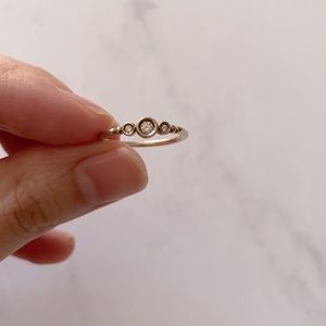 Festaria,Diamond ring,10K gold,0.05 carat diamond